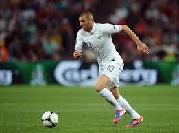 也一直是足 也一直是足